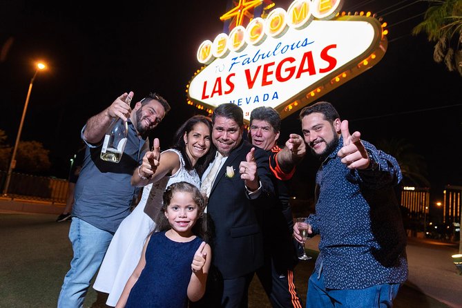 1 Hour Private Limo Photo Tour - Key points to know before booking