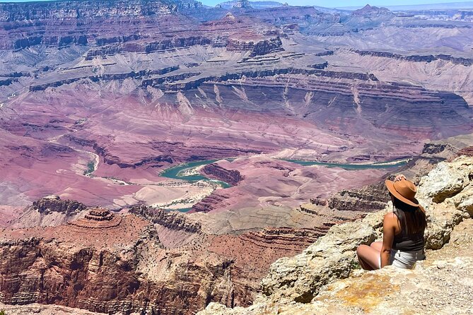 2-Day Grand Canyon, Antelope Canyon, Monument Valley and Sedona - Antelope Canyon: soft light and tight sandstone walls