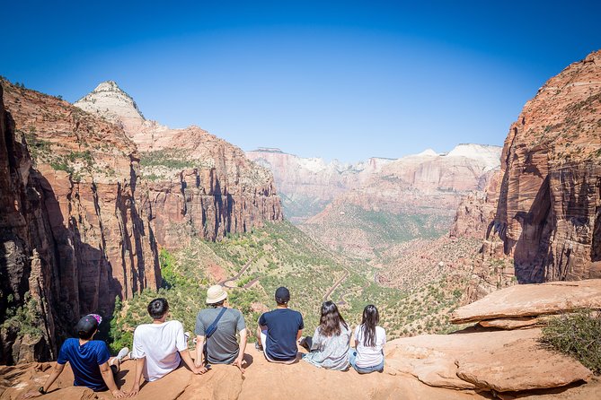 2 Day Grand Canyon, Bryce, Zion, Horseshoe Bend, Antelope Tour - Lower Antelope Canyon with a Navajo guide