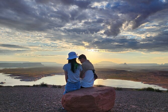 3-day Grand Canyon, Antelope Canyon and Horseshoe Bend Tour from Las Vegas - The overnight stay and what is included