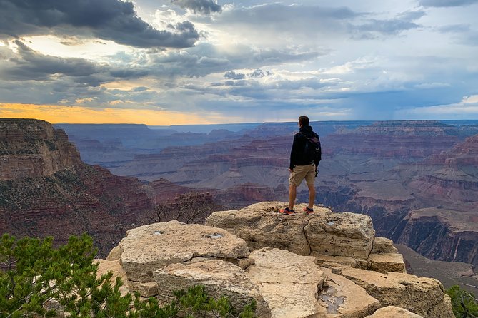 3-Day Grand Canyon, Monument Valley and Zion Tour from Las Vegas - Monument Valley by Navajo-guided 4x4