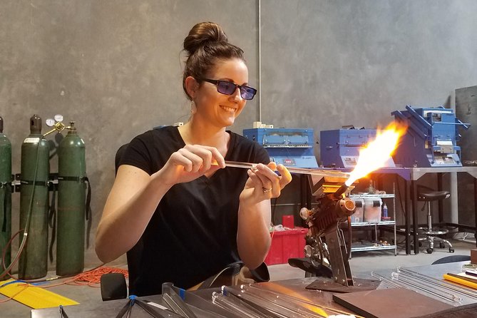 An adventure in Glassblowing by Torch - Your turn with the torch