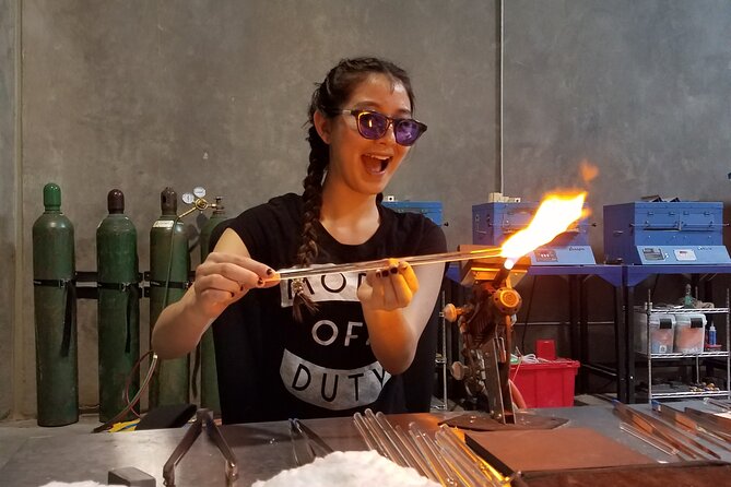 An adventure in Glassblowing by Torch - The opening demonstration: watch before you work