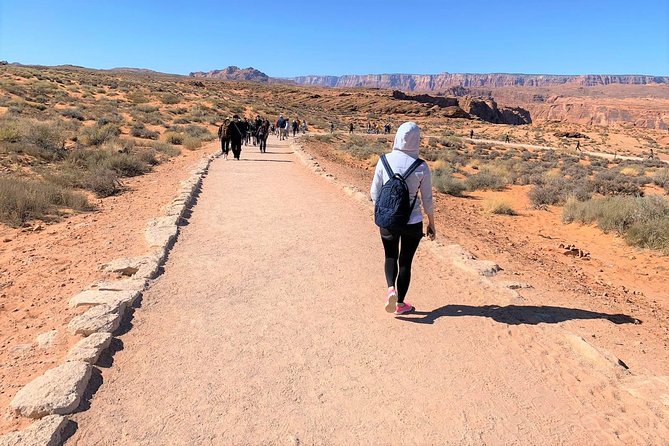 Antelope Canyon and Horseshoe Bend Day Trip from Las Vegas - Walking out to Horseshoe Bend
