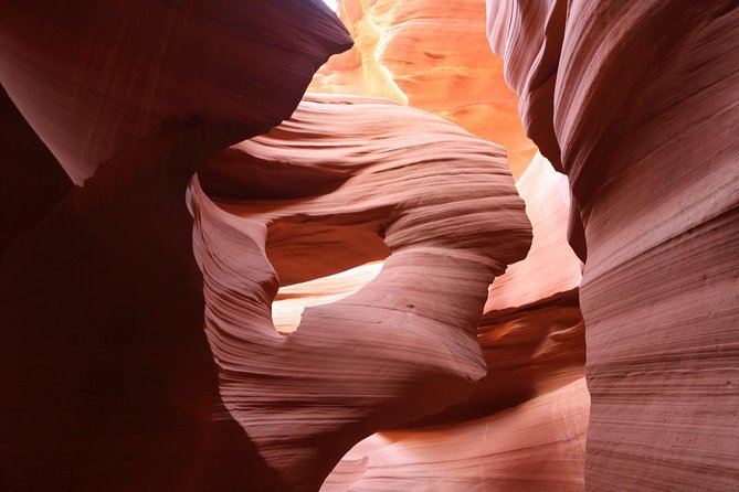 Antelope Canyon Luxury Private Tour from Las Vegas - Why the private format is worth considering