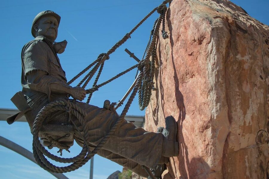 Around Las Vegas Tour VIP Small Group tour From Las Vegas - The guides can shape the experience