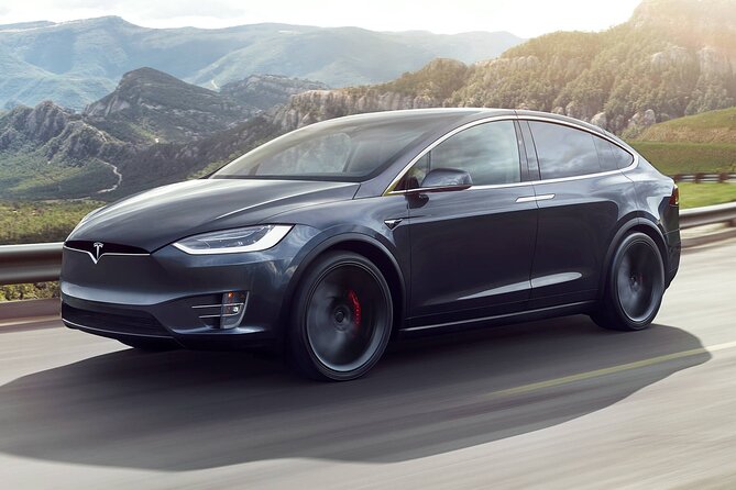 Arrival Private Transfer from Las Vegas Airport to Las Vegas by electric vehicle - How the Drop-Off Works on the Strip