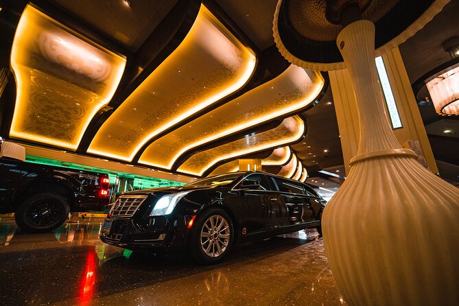 Arrival Transfer: Private Luxury 8 Passenger Limousine Service - A good start, with a real reliability caveat