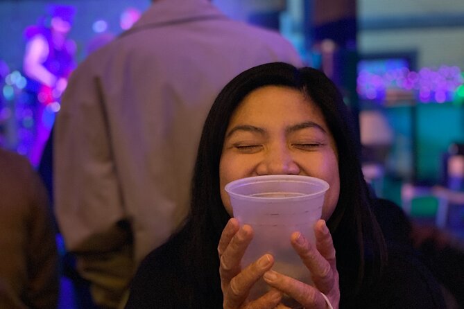 Arts District Bar Crawl - Speakeasies & Hidden Gems - Prowl closes the night in a jungle room