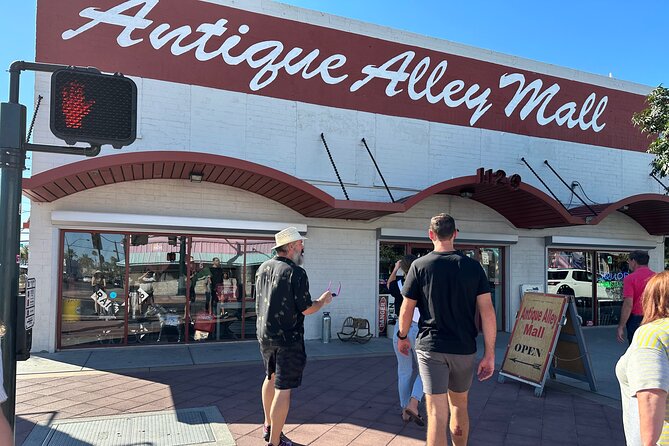 Arts District & Brewery Row - Where the Las Vegas Locals Go - Why this Las Vegas walk feels different