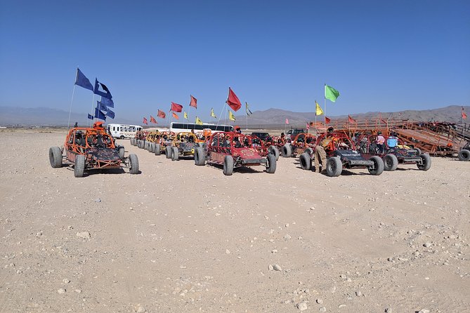 ATV Tour and Dune Buggy Chase Dakar Combo Adventure from Las Vegas - A desert picnic in a natural shelter