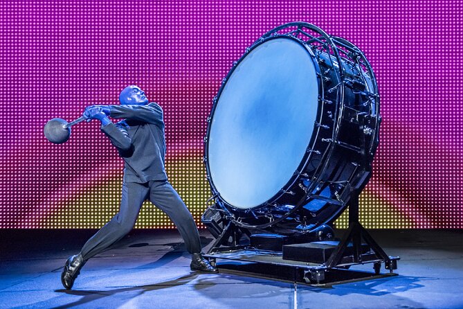 Blue Man Group at the Luxor Hotel and Casino - Getting to the Blue Man Theater at Luxor