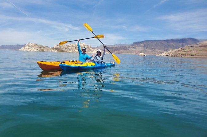 Boulder Islands Tour: Kayak, Paddleboard or Hydrobike Lake Mead - Reaching the smaller island and the Paint Pots