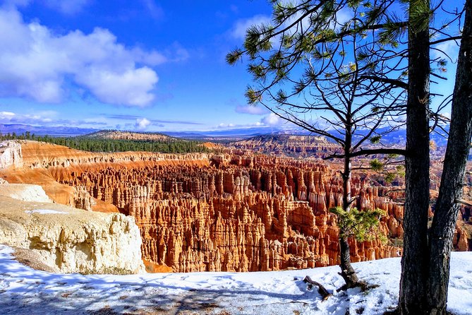 Bryce Canyon & Zion National Park from Las Vegas with Lunch, WiFi - A short first look at Zion Canyon