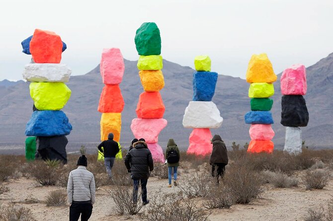 California Desert, Red Rock Views and Seven Magic Mountains - Pickup, van comfort, and timing
