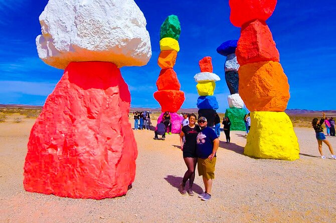 California Desert, Seven Magic Mountains and Las Vegas Sign - How the guides shape the experience