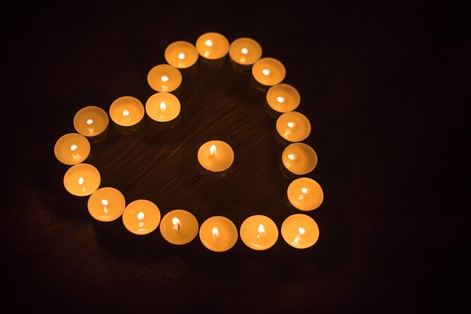 Candlelight Magic Show: Up-Close with World-Class Magicians - The rotating performers are part of the appeal