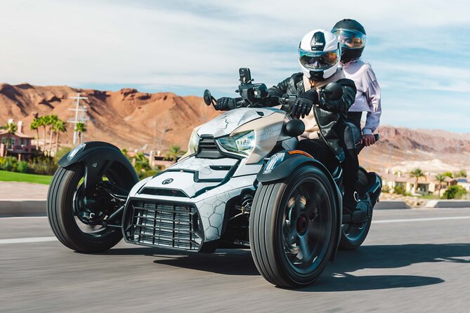 Couples Private Guided Red Rock Canyon Tour On A CanAm Trike - Riding from Las Vegas into Red Rock country