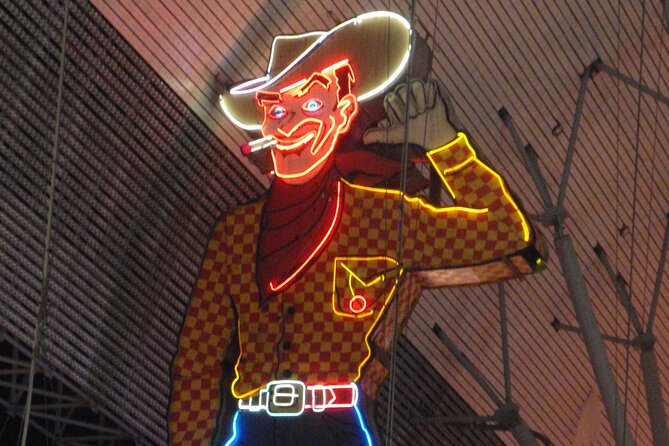 Daytime Downtown Las Vegas Walking Tour - A quick look at The D’s old and new casino style