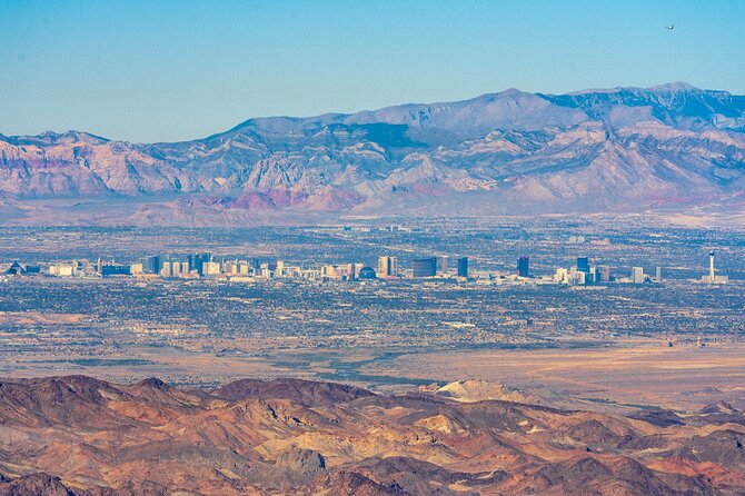 Daytime Hoover Dam and Las Vegas Strip Helicopter Flight - The return flight over the Las Vegas Strip
