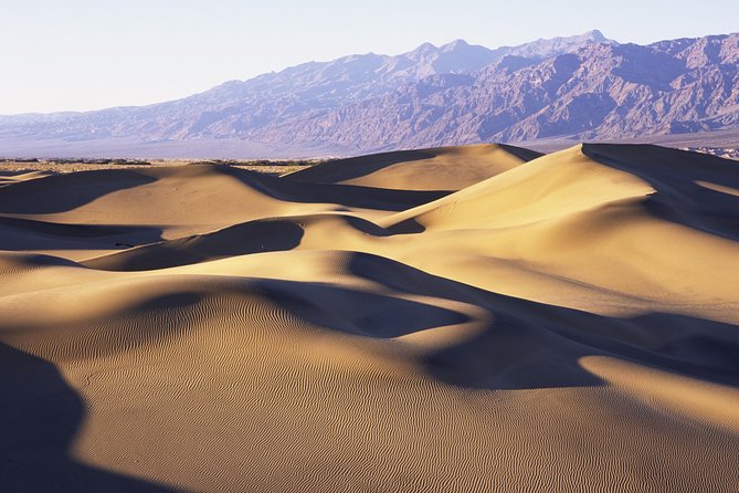 Death Valley Sunset and Stargazing Tour from Las Vegas - Guides, vehicle, and group size