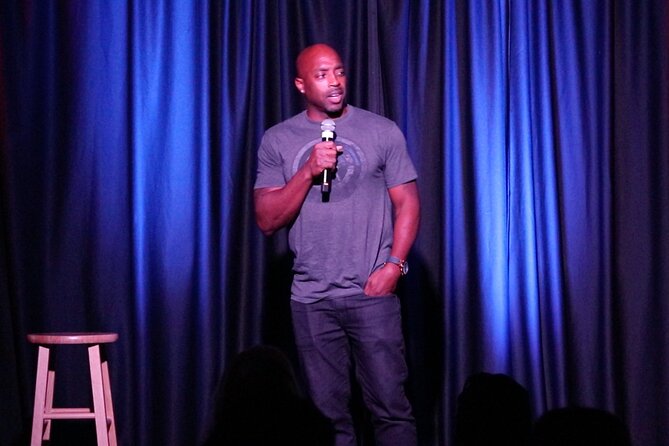 Delirious Comedy Club At Hennessey's Tavern Downtown Las Vegas - Booking and cancellation details