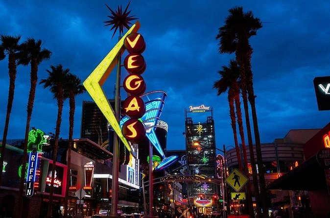 Downtown Las Vegas Evening Tour by Segway - Fremont Street and the great overhead show