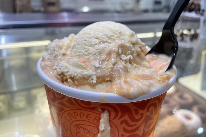 Downtown Las Vegas Food Tour - How much walking and heat should you expect?