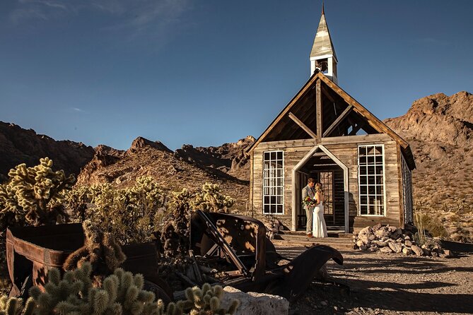 Eldorado Canyon Wedding Package - Flowers, officiant, and ceremony choices