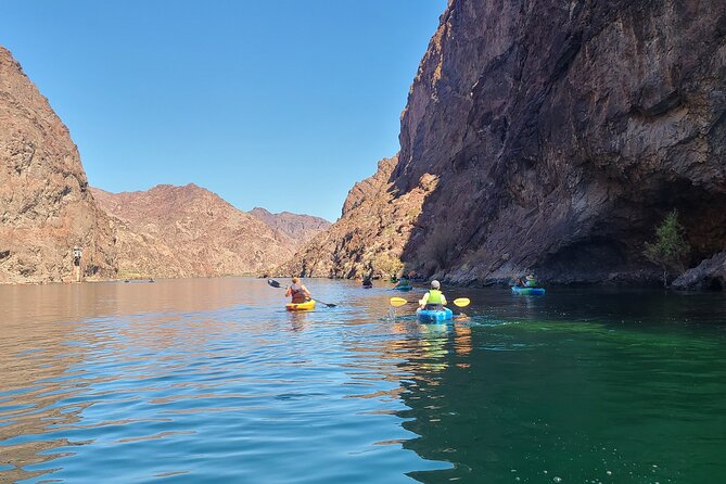 Emerald Cave Kayak Tour with Wildlife, Swim & Shuttle Option - Emerald Cave and the timing of the green light