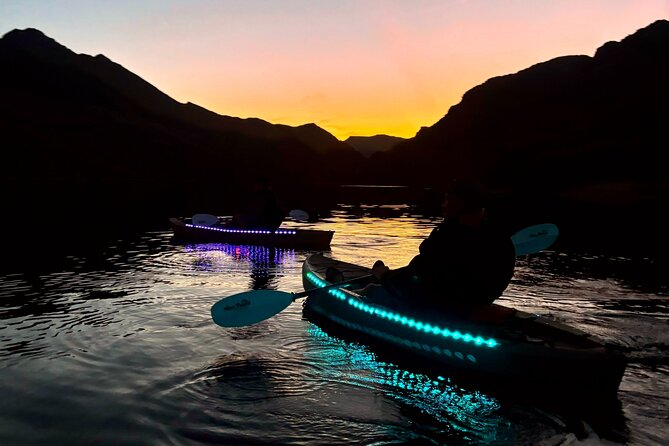 Emerald Cave Sunset Glow Kayak Tour: 3 Caves, Wildlife & Lights - Echo Cave and the Hoover Dam-era site