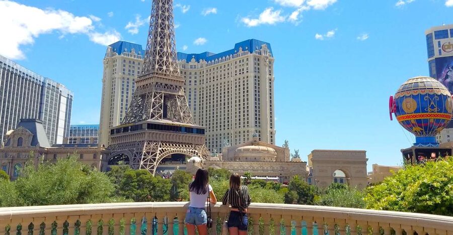 Explore Must-See Spots: Las Vegas Strip Walking Tour - Why this tour works best at the start of your Vegas stay