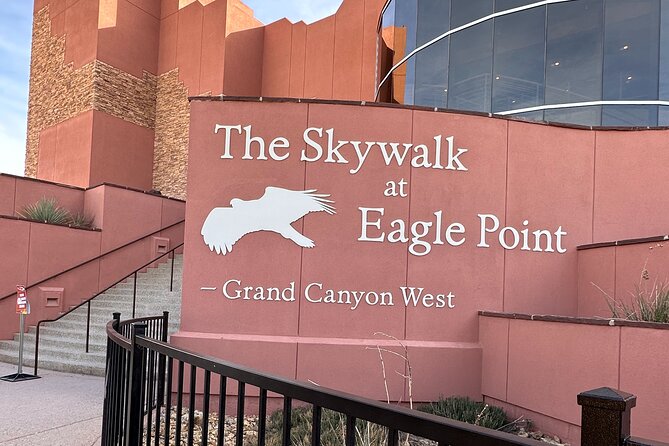 French Tour of the Skywalk Grand Canyon and Hoover Dam - A French-language day trip with a personal feel