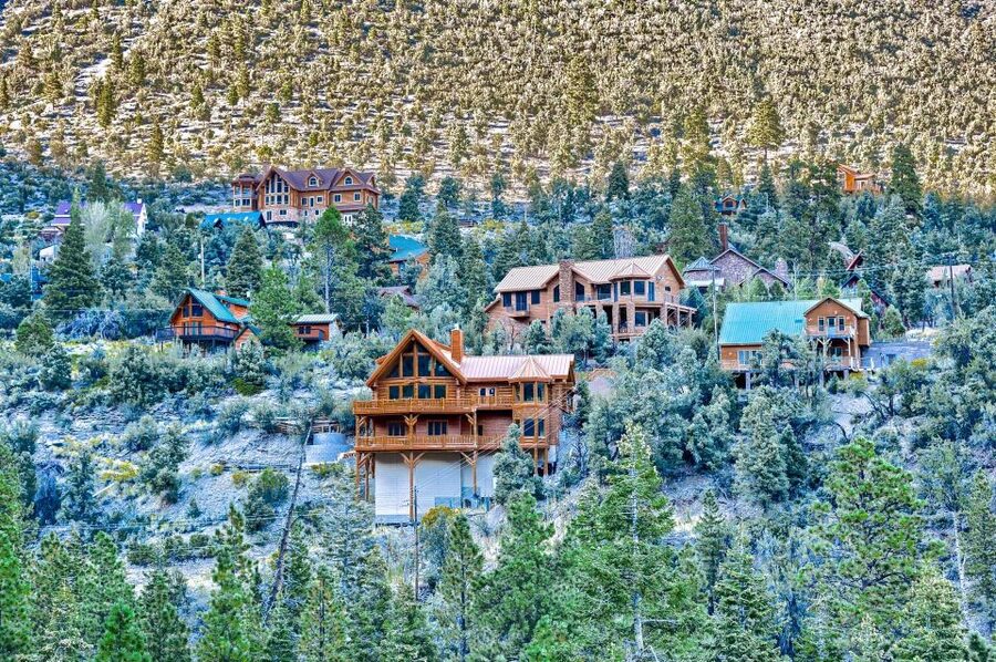 From Las Vegas: Day Trip to Mount Charleston Resort - Pickup, Dropoff, and What to Pack