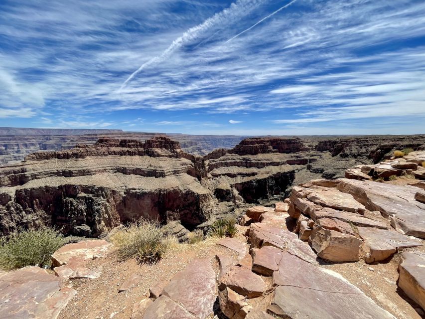 From Las Vegas: Grand Canyon & Hoover Dam Private Photo Tour - Crossing into Arizona toward Grand Canyon West