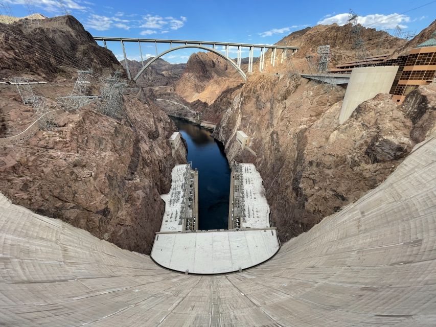 From Las Vegas: Grand Canyon & Hoover Dam Private Photo Tour - Guano Point and the old tramway remains