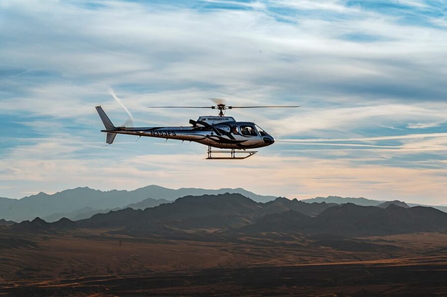 From Las Vegas: Grand Canyon West Rim Helicopter Tour - Seating, photos, and comfort tips