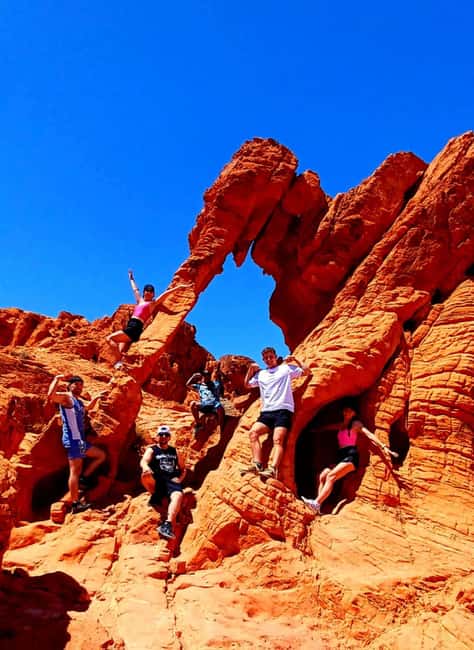 From Las Vegas: Valley of Fire Full-Day Guided Tour w/ Lunch - The 1.5-hour ride from Las Vegas