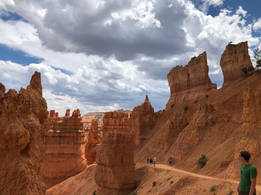 From Las Vegas: Zion and Bryce Canyon Guided Day Tour - A guide can shape the day