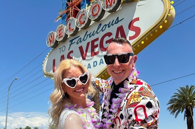 Get Married at the Fabulous Las Vegas Sign + Photos - A Las Vegas ceremony in front of the famous sign