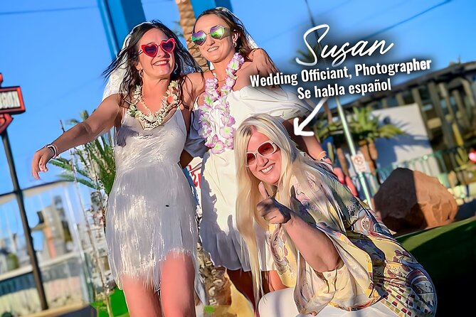Get Married at the Fabulous Las Vegas Sign + Photos - Photos, flowers, leis, and borrowed props