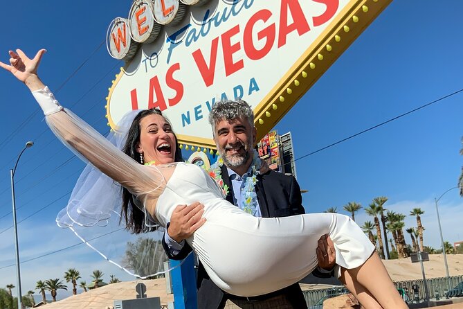 Get Married at the Fabulous Las Vegas Sign + Photos - Legal wedding details you need to handle