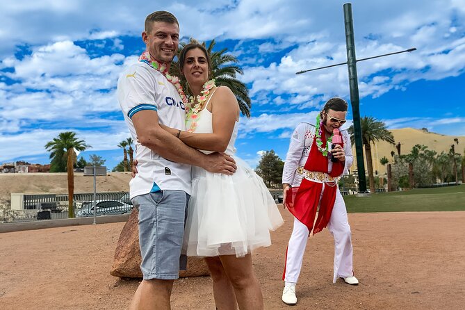 Get Married: Elvis Wedding + Las Vegas Sign + Photography - The strongest parts of the experience