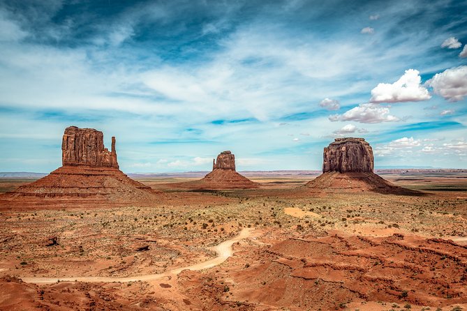 Grand Canyon, Bryce, Zion, Antelope Canyon, Monument Valley 3 Day Tour - Who should book this tour?