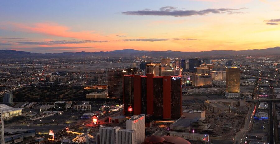 Grand Canyon Helicopter Landing Tour with Vegas Strip - Why the canyon floor landing matters