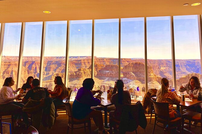 Grand Canyon + Hoover Dam View + WiFi (Skywalk/lunch options) - Lunch and upgrades: choose based on your priorities