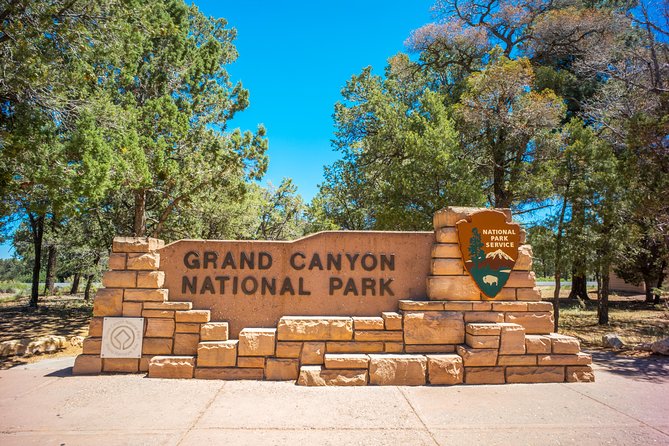 Grand Canyon National Park South Rim Small Group Bus Tour - The long road from Las Vegas to the South Rim