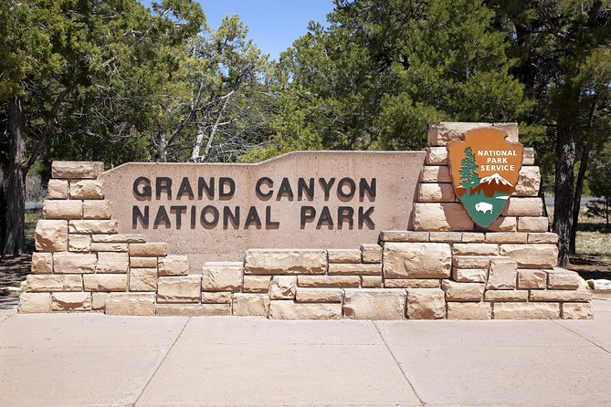 Grand Canyon National Park South with Optional Upgrades - The National Geographic Visitor Center stop
