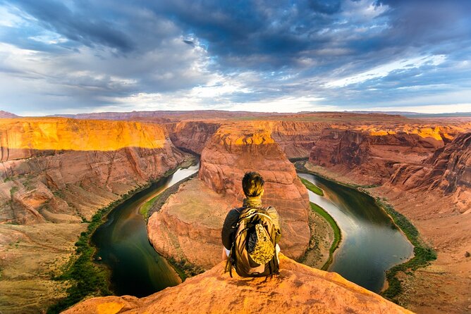 Grand Canyon Private Tour: 3-in-1 Grand Circle Full Day Tour from Las Vegas - Horseshoe Bend: a short walk to a big view