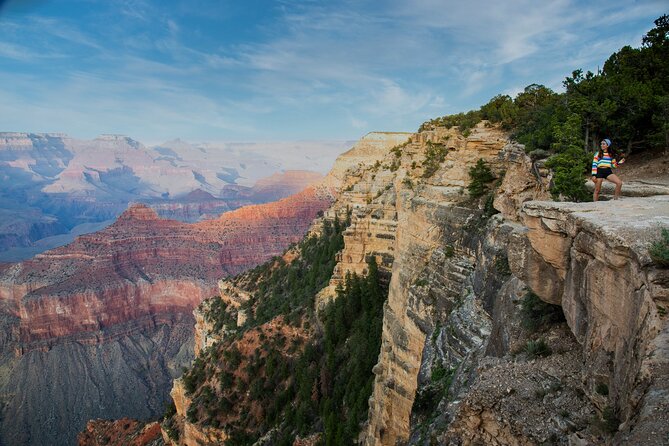 Grand Canyon South Rim Private Tour - A comfortable ride for four to 16 people